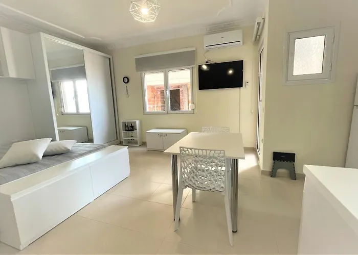 Sea Breath Peaceful By The Sea * Vlorë